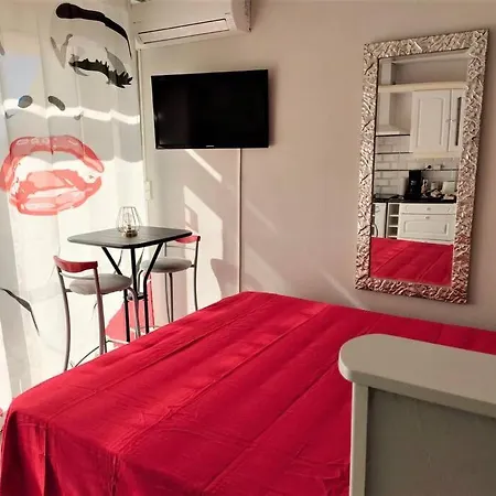 411, Heliopolis Ab Au Village Naturiste 아그